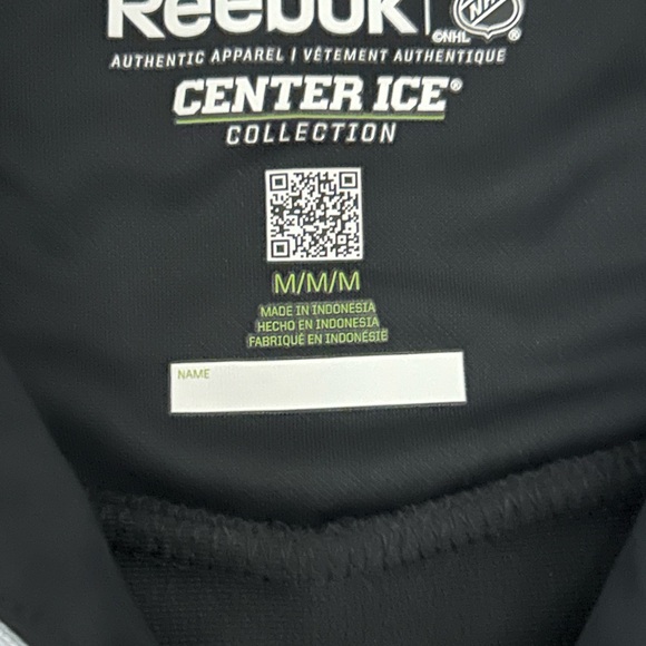 NHL Logo Reebok Mens Medium Quarter Zip! New Without Tags! Center Ice Collection - Picture 2 of 2